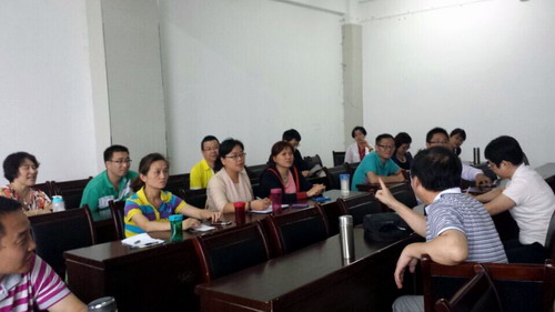 图书馆开展服务管理创新暑期培训活动