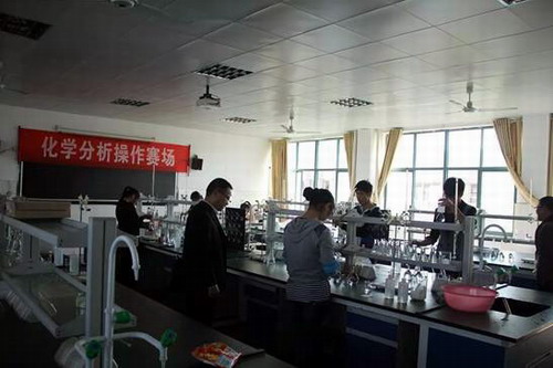 化环学院组织教师到江西省化工工业学校考察