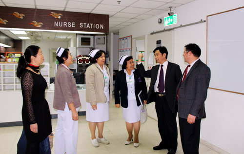 杨耀防副校长率团成功访问泰国老挝院校