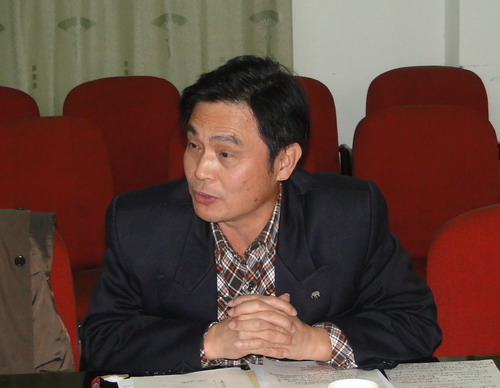 学校召开有关二级学院和机关部门调研座谈会