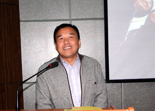 鼎中鼎老总_云南铭鼎集团老总儿子(2)
