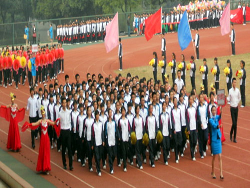 文传学院校运会开幕式方阵表演创意新颖彰显文