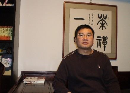 怎么玩老总_西装皮鞋老总玩奴微博(3)
