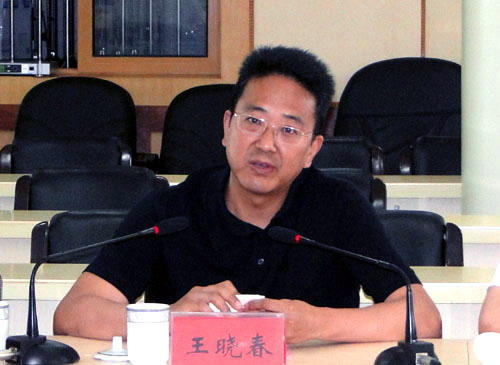 中国中药有限公司常务副总裁,贵州同济堂集团公司董事长王晓春一行