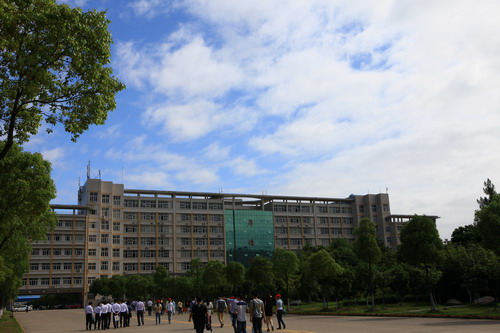 灵秀的江南,律动的校园(图)-九江学院校园网